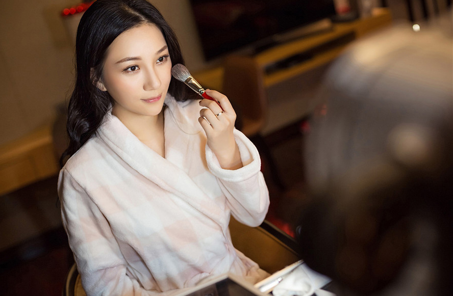 润尚美妆造型,新娘跟妆,时尚新娘造型,婚礼造型,新娘试妆照