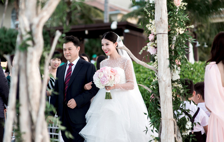 润尚美妆造型,新娘跟妆,时尚新娘造型,婚礼造型,新娘试妆照