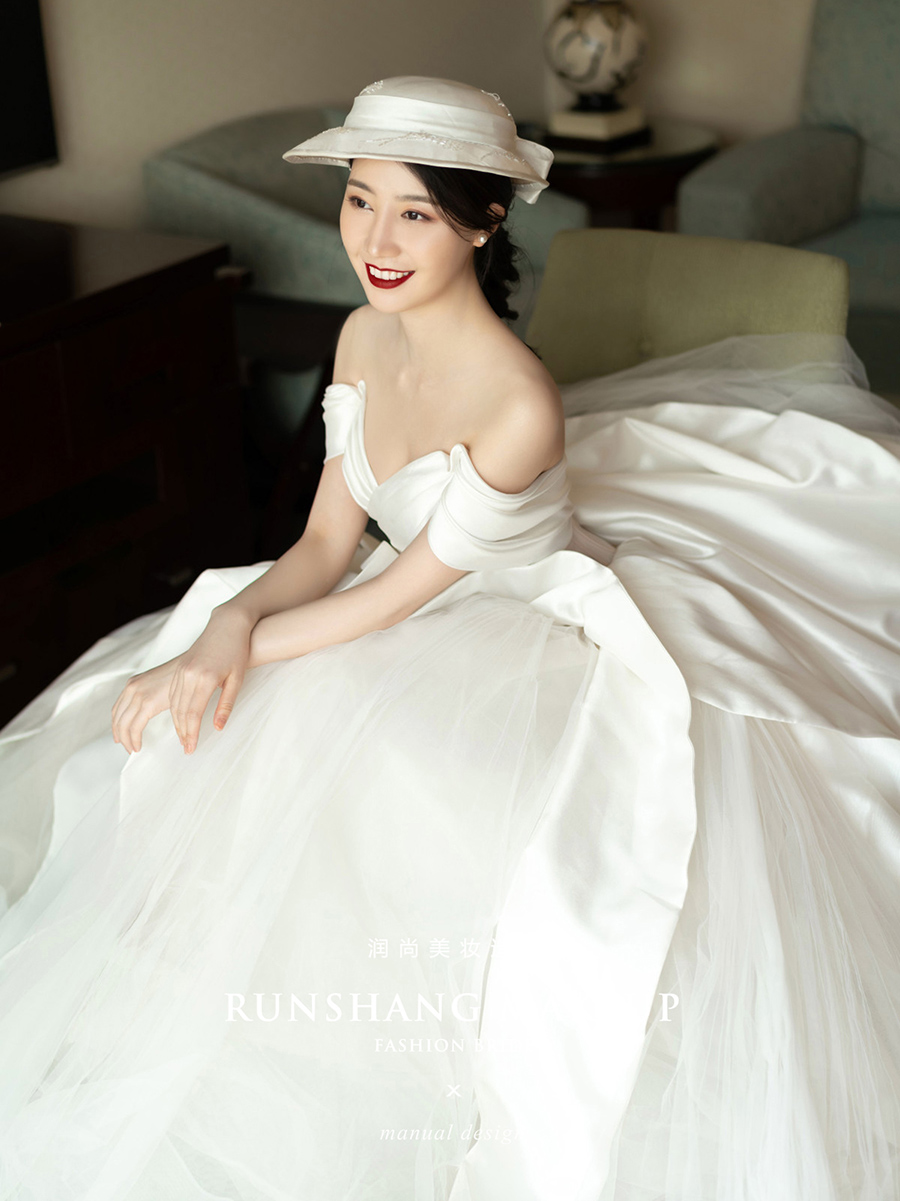 润尚美妆造型,新娘跟妆,时尚新娘造型,婚礼造型,新娘试妆照