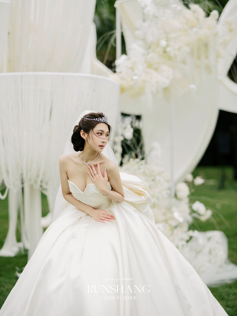 润尚美妆造型,新娘跟妆,时尚新娘造型,婚礼造型,新娘试妆照