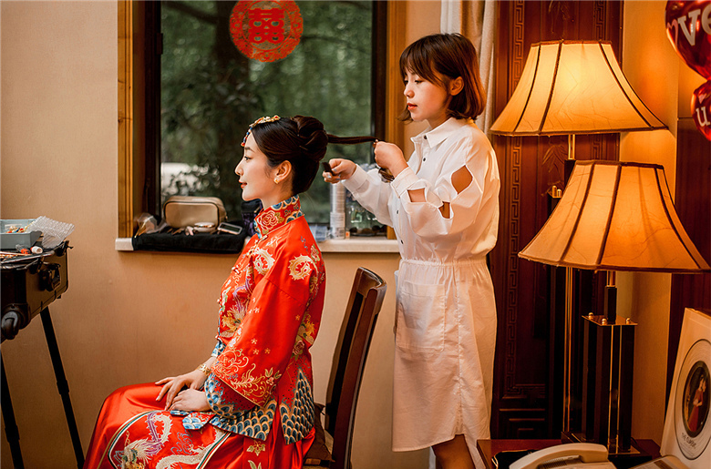 润尚美妆造型,新娘跟妆,时尚新娘造型,婚礼造型,新娘试妆照