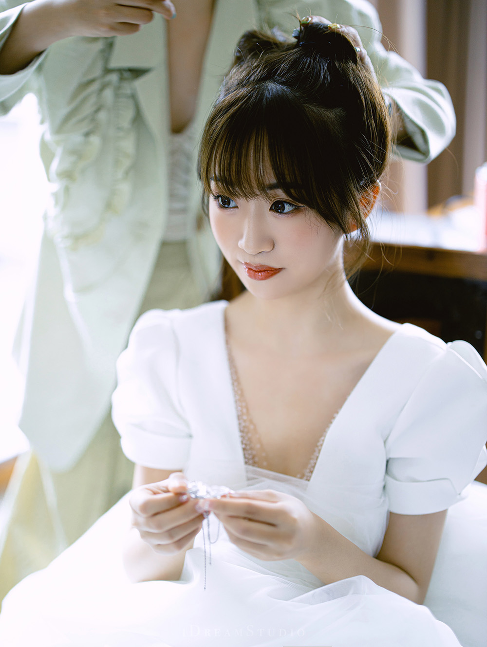 润尚美妆造型,新娘跟妆,时尚新娘造型,婚礼造型