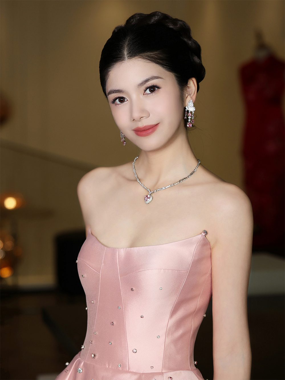 润尚美妆造型,新娘跟妆,时尚新娘造型,婚礼造型