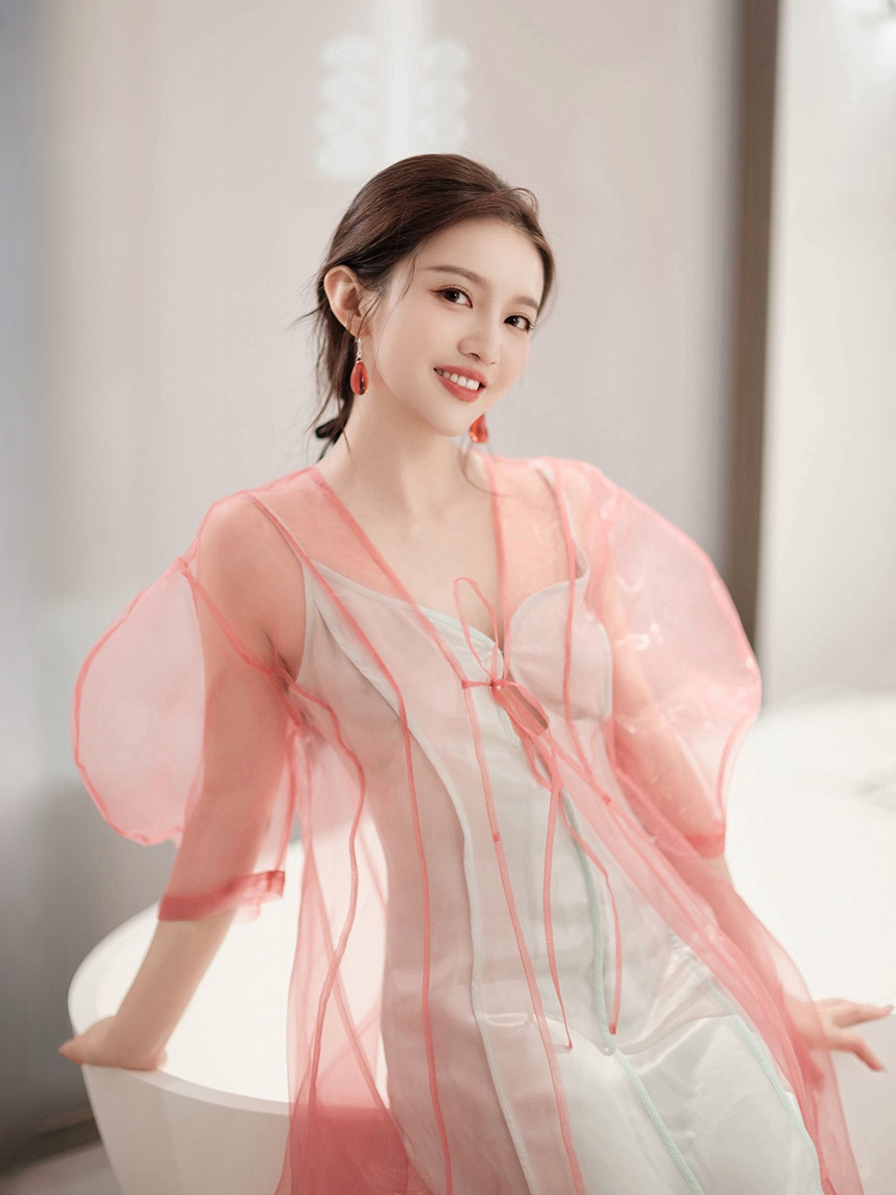 润尚美妆造型,新娘跟妆,时尚新娘造型,婚礼造型