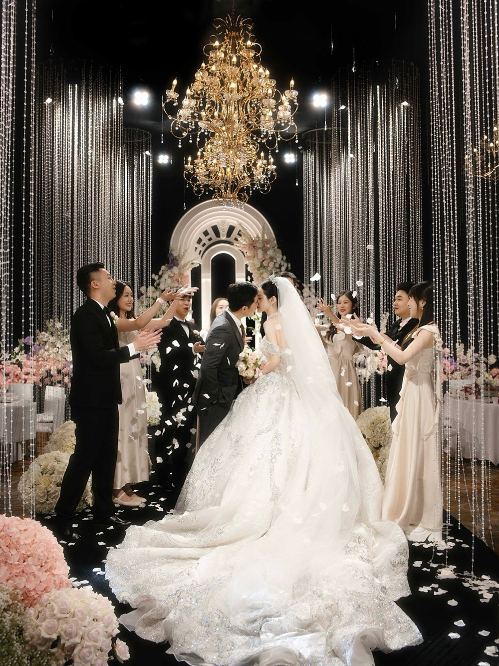 润尚美妆造型,新娘跟妆,时尚新娘造型,婚礼造型