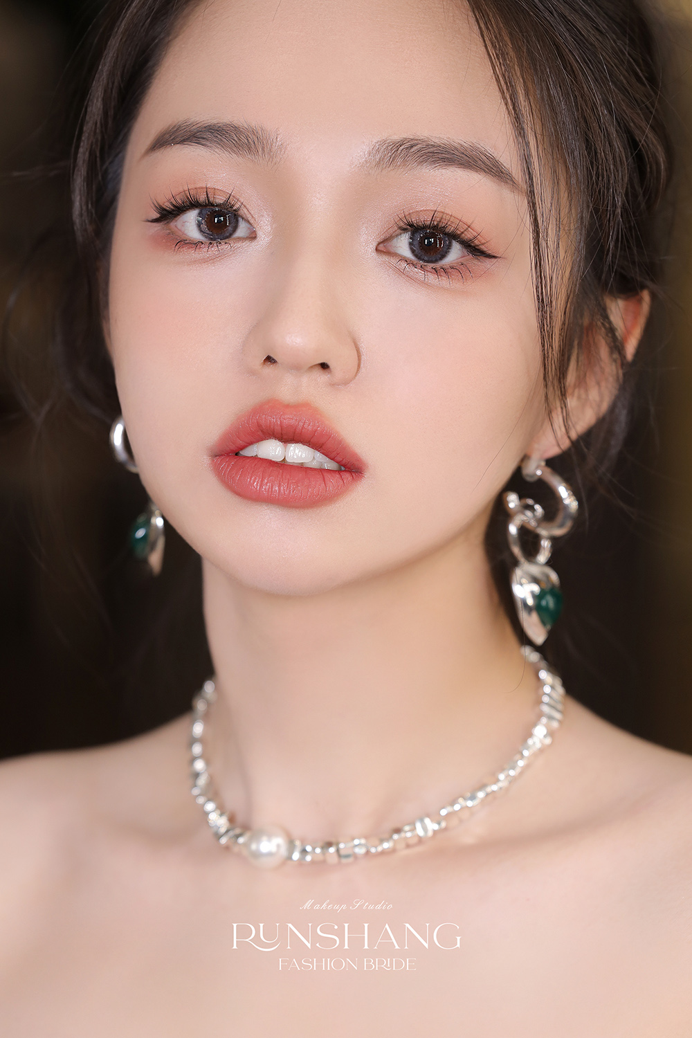 润尚美妆造型,新娘跟妆,时尚新娘造型,婚礼造型