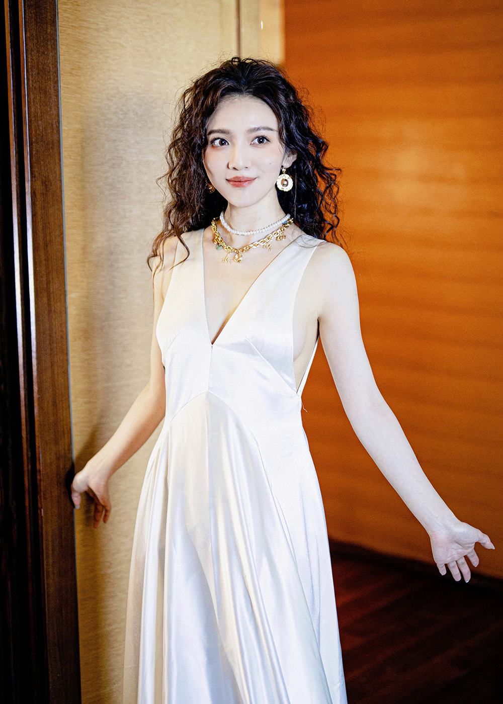 润尚美妆造型,新娘跟妆,时尚新娘造型,婚礼造型